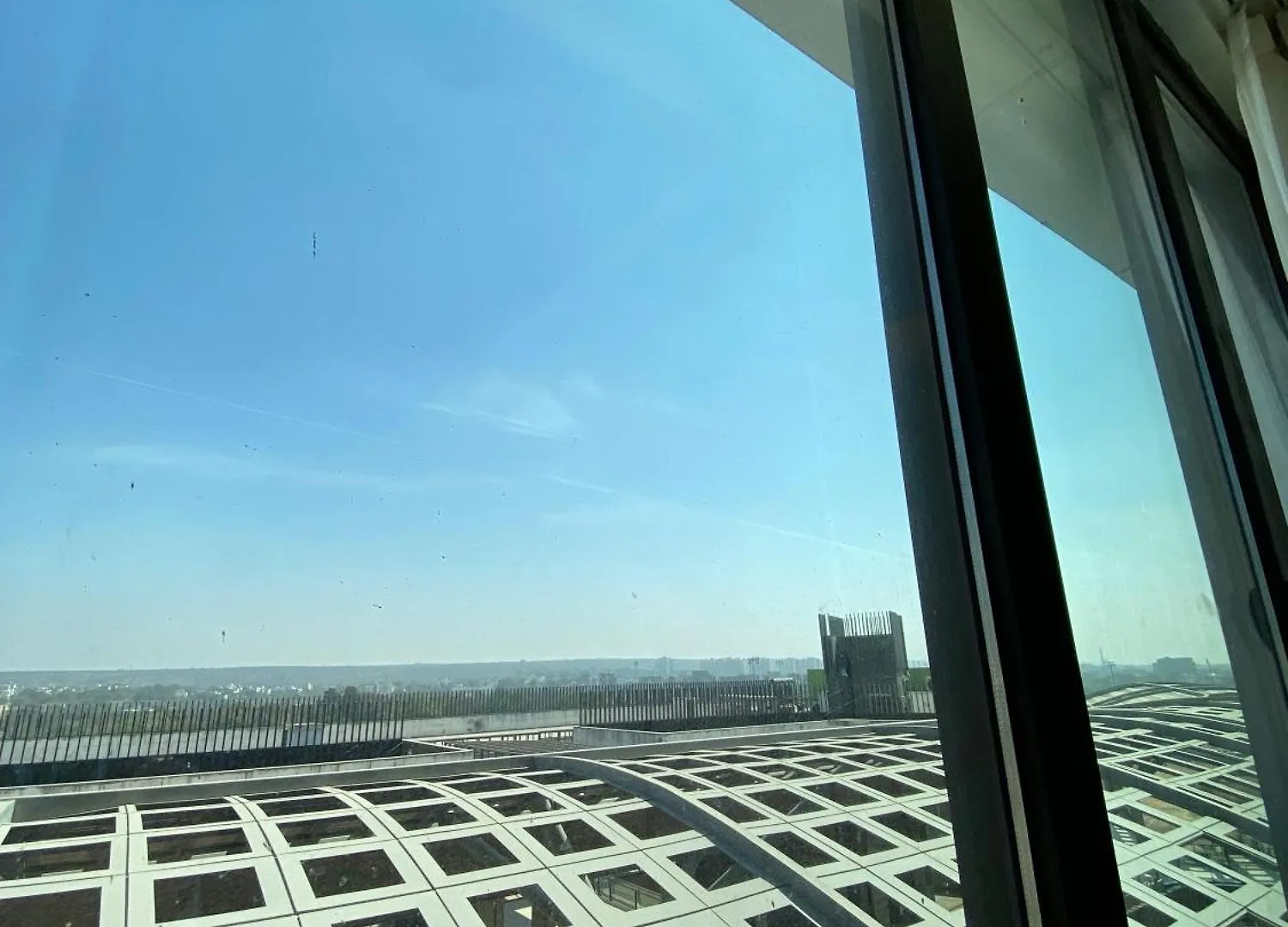 Elegant Apartment In 구르가온